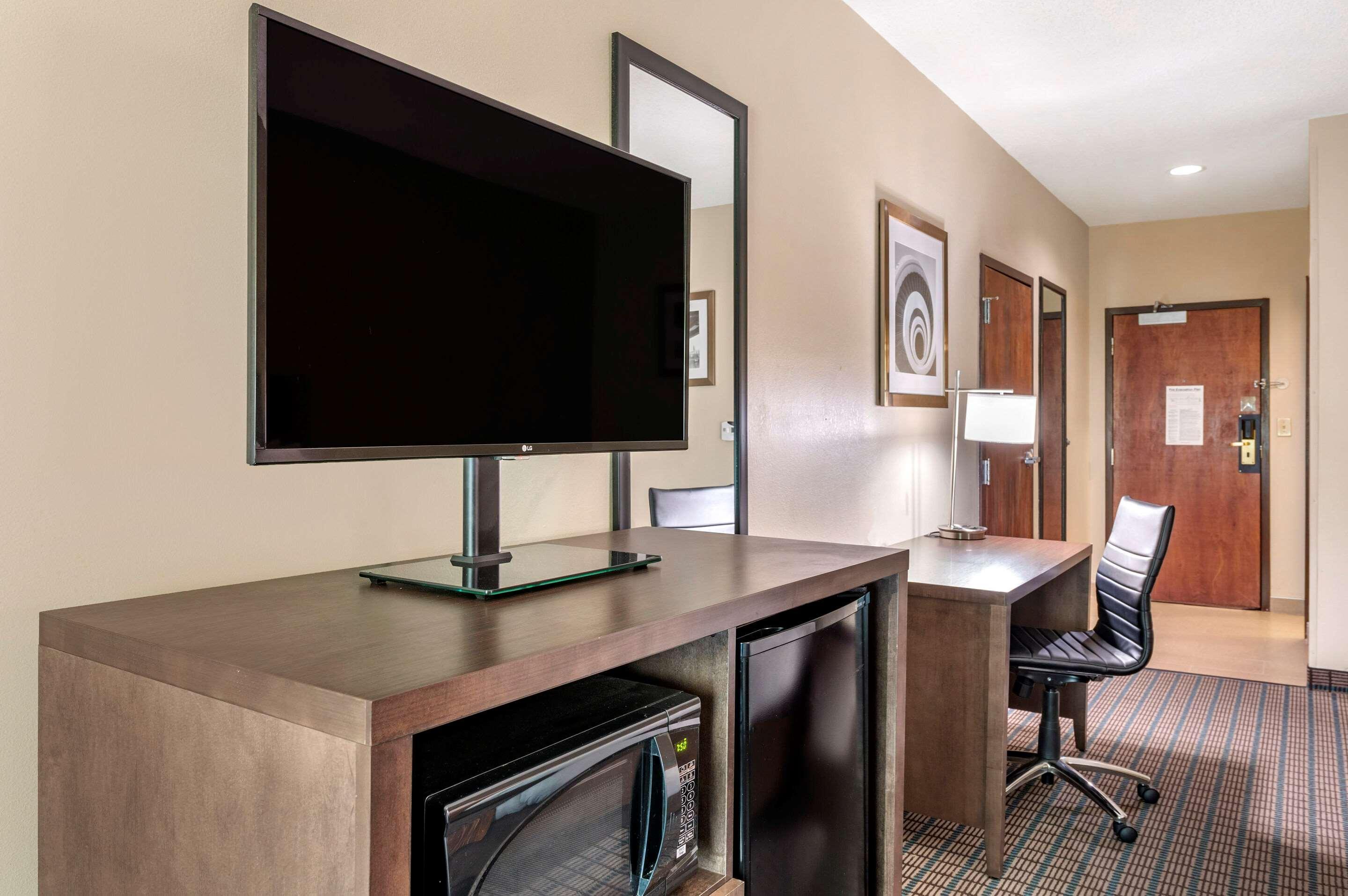 Comfort Inn & Suites Cincinnati Zewnętrze zdjęcie