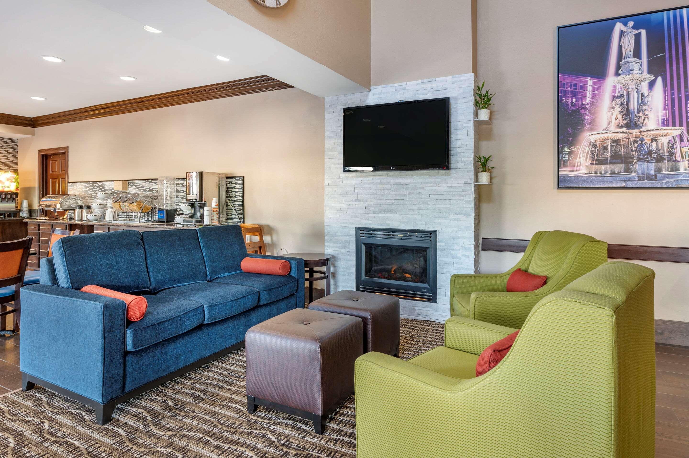 Comfort Inn & Suites Cincinnati Zewnętrze zdjęcie