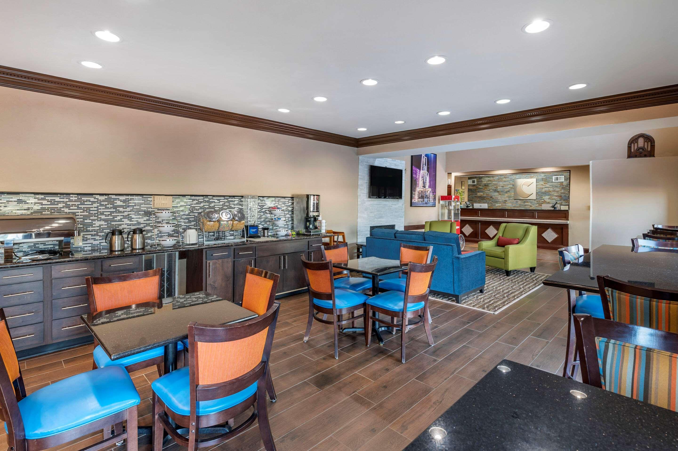 Comfort Inn & Suites Cincinnati Zewnętrze zdjęcie
